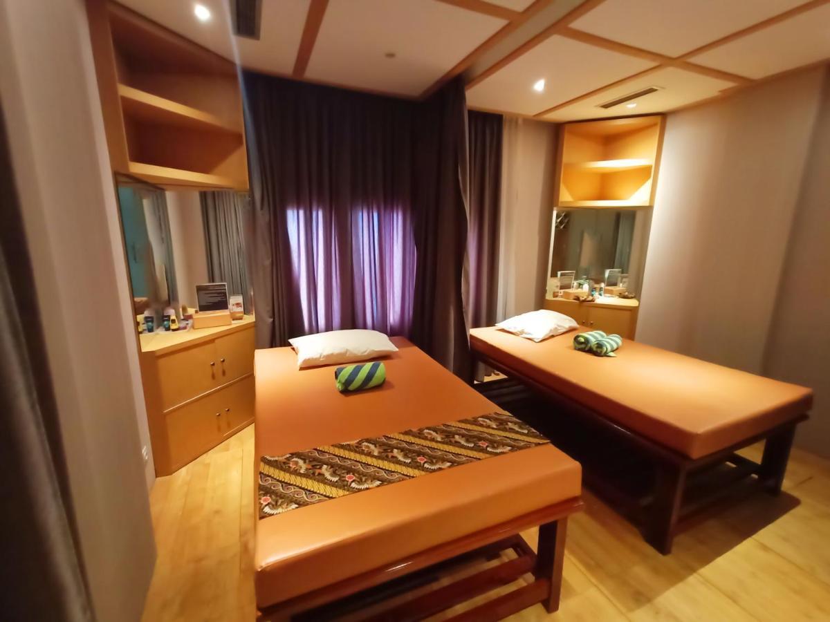 Emilia Hotel By Amazing - Palembang Eksteriør bilde