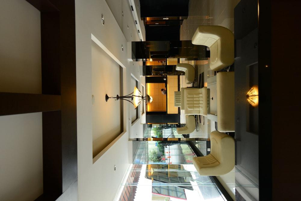Emilia Hotel By Amazing - Palembang Eksteriør bilde