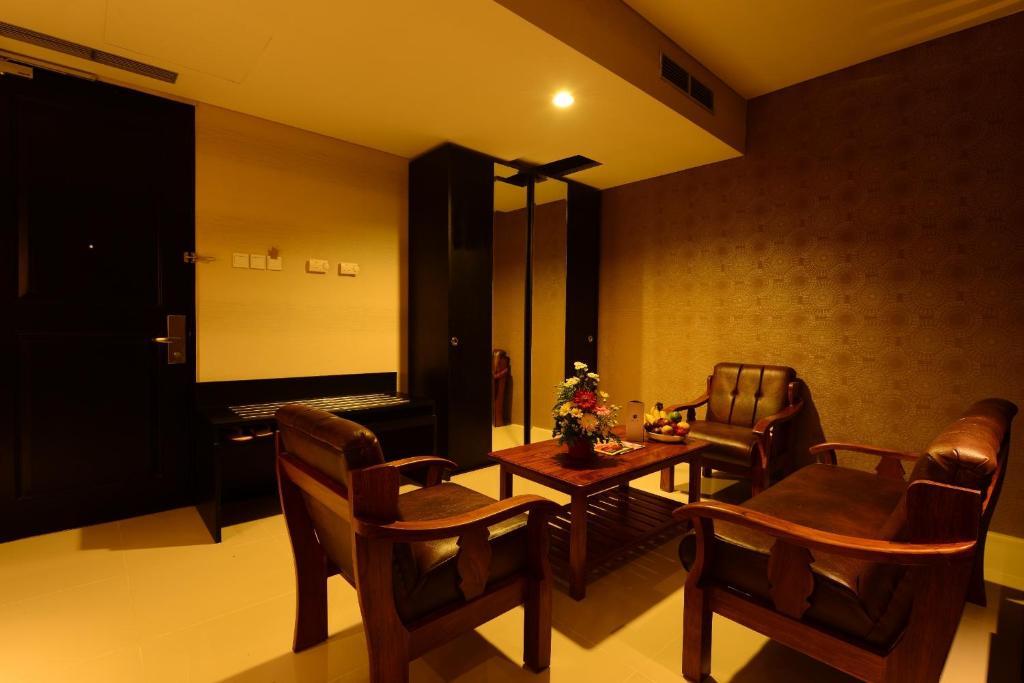 Emilia Hotel By Amazing - Palembang Rom bilde