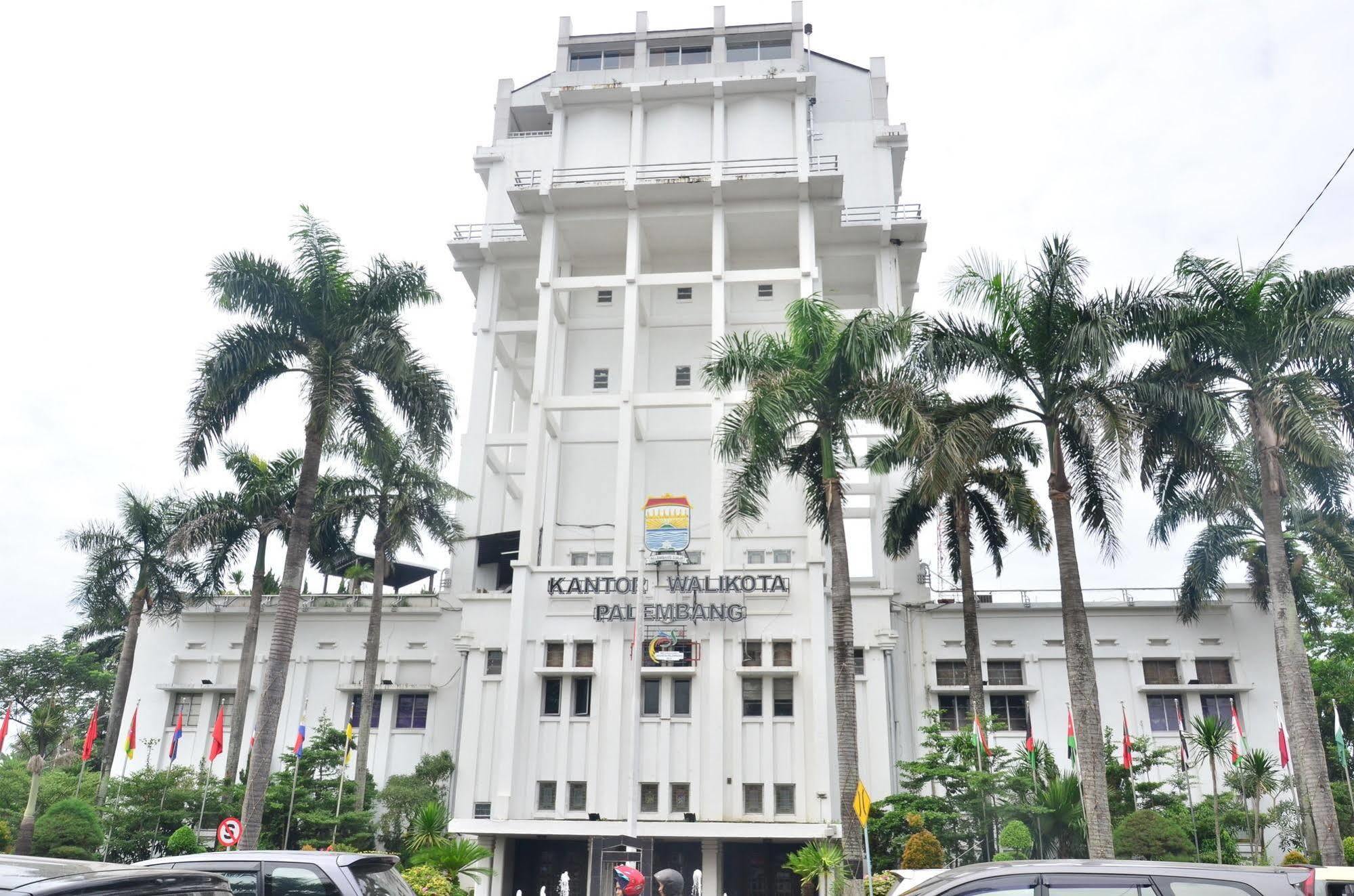 Emilia Hotel By Amazing - Palembang Eksteriør bilde
