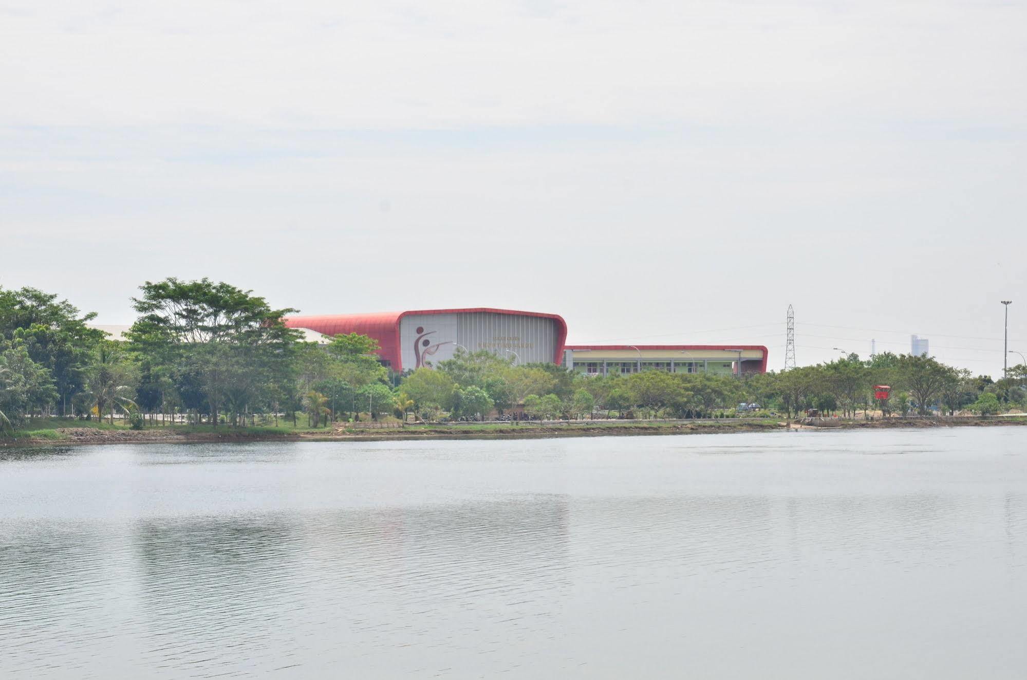 Emilia Hotel By Amazing - Palembang Eksteriør bilde
